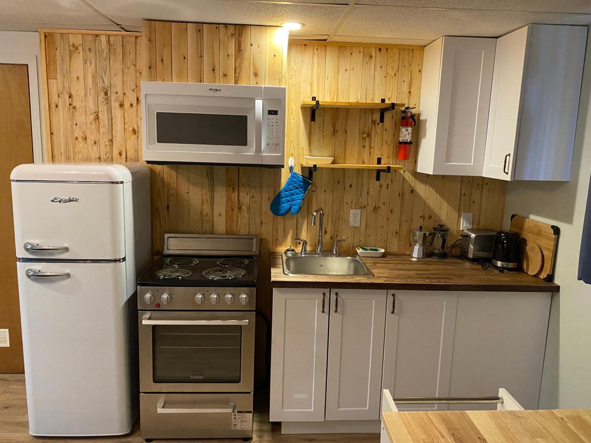 Chalets Les Chanterelles De Forillon L'Anse-au-Griffon Exterior foto